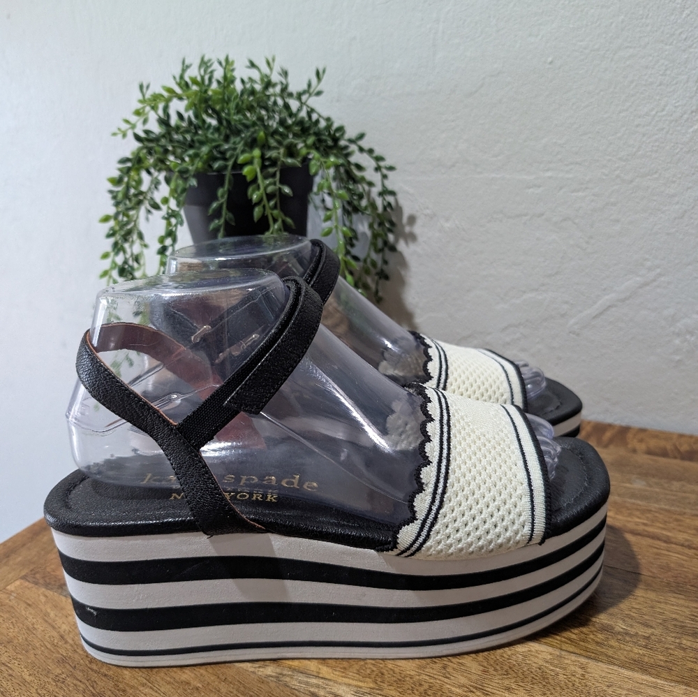 Kate Spade Women's Highrise Spade Wedges Shoes Size 7.5 EUC
